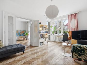 Dom z ogrodem na Bielanach, 220 m2, 4 pokoje