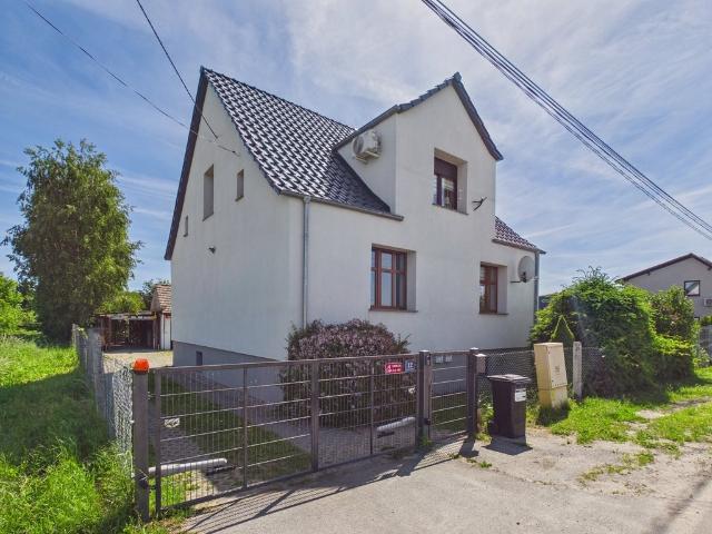 Dom z ogrodem 77 m², garaż, po remoncie polecam!