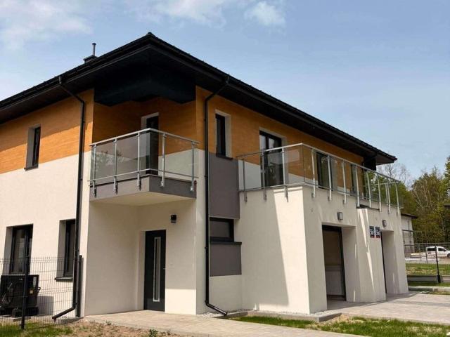 Nowoczesny dom z ogródkiem 116 m², garaż i balkon