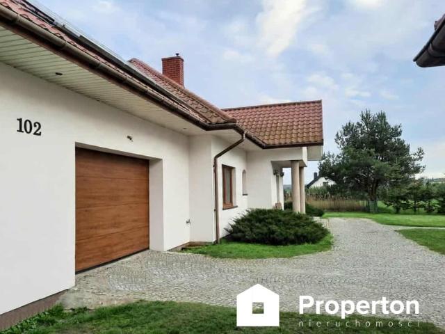 Dom z poddaszem do adaptacji 2600 m² działki