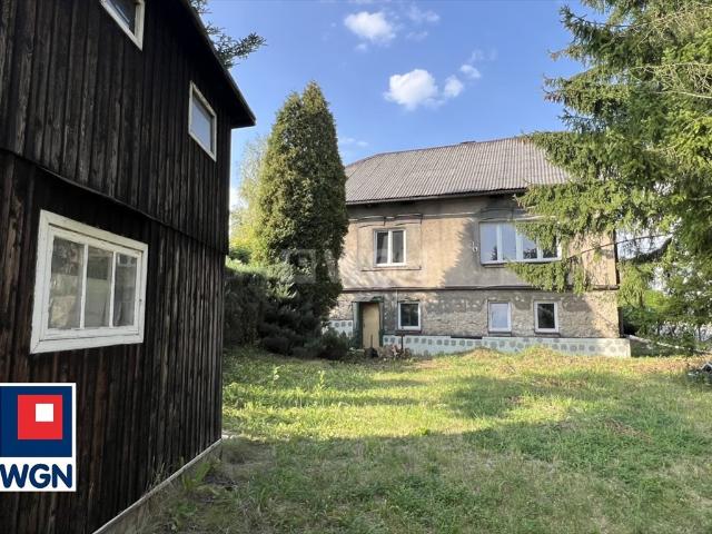 Dom z potencjałem 150 m² w Trzebini z możliwością własnej aranżacji