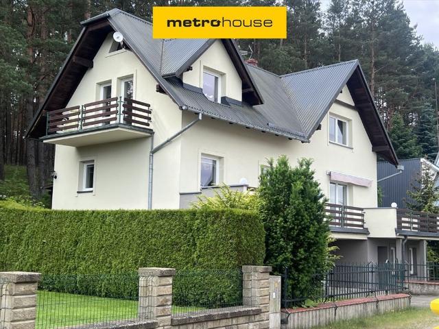 Dom z potencjałem 208,98 m² w Małych Swornegaciach