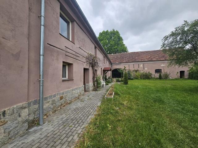 Dom z potencjałem 288 m² w Krukowie polecam