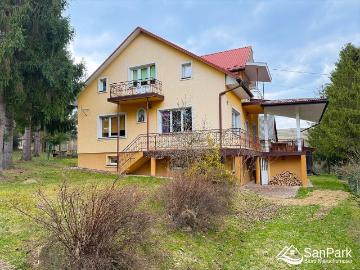 Dom z dużym potencjałem w Bukowcu – 173 m², 20 arów, blisko Jeziora