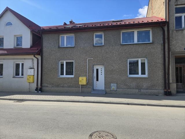 Dom z potencjałem w centrum Gorlic – 165 m2, 6 pokoi
