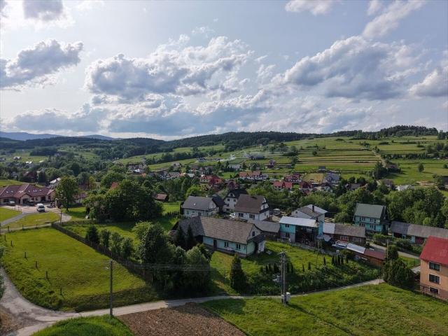 Dom z potencjałem w Toporzysku, 115 m², działka 2999 m²