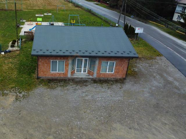 Sprzedam dom z potencjałem 83 m² w Wola Baranowska