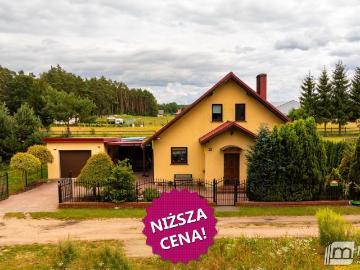 Dom z potencjałem, garaż, panele fotowoltaiczne