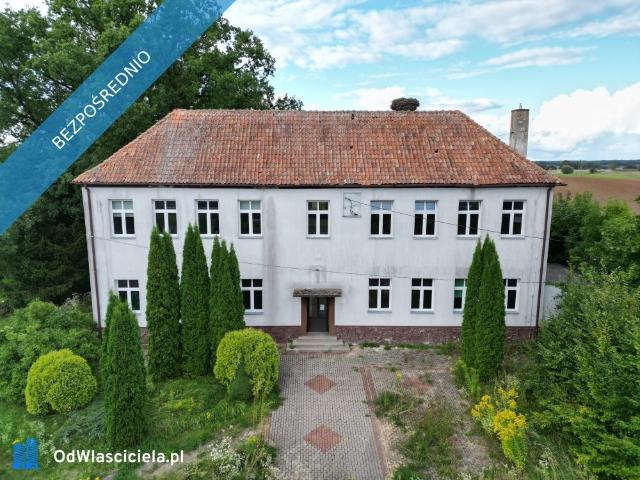 Dom z potencjałem inwestycyjnym w Boćwince ok. 640 m², 10 pokoi