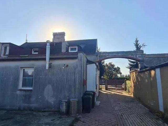 Dom z potencjałem inwestycyjnym w Kaliszu, 209 m2