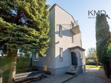Dom z potencjałem na hostel lub najem grupowy, 134 m2