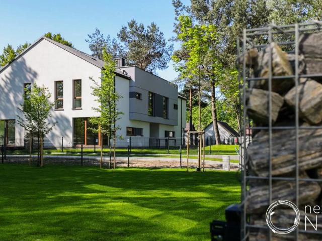 Dom z prywatnym parkiem i poddaszem 92 m² zapraszam
