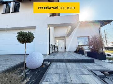 Dom, Zalesie, 239.00 m², sprzedam dom