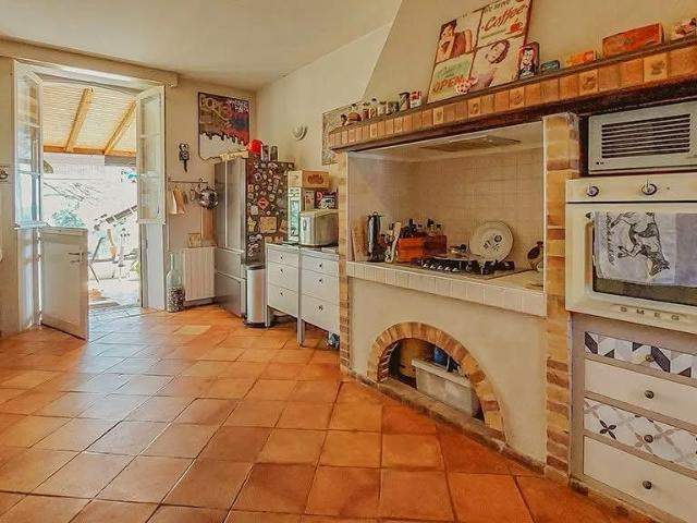 Domaine authentique à 30mn de Bergerac 675m² Montauriol