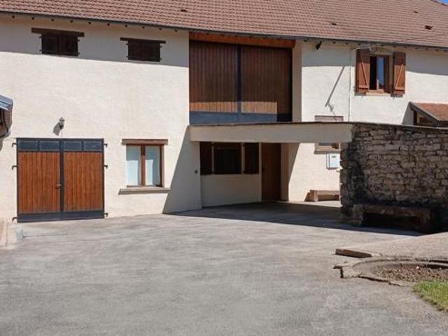 Domaine rural rénové, Maison, 2 logements vaste dépendance