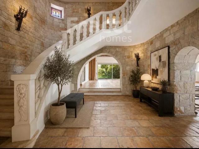 Domaine Character Stone 360m² Colomars