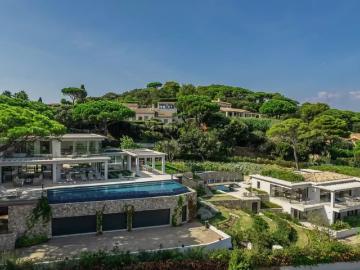 Domaine contemporain – Le Capon, Saint‑Tropez – Deux villas de prestige avec vue mer, 14 chambres à louer