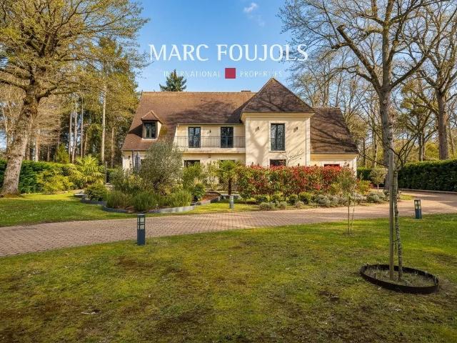 Domaine du Lys Lamorlaye Propriété avec dépendance et pi. 340m² Lamorlaye