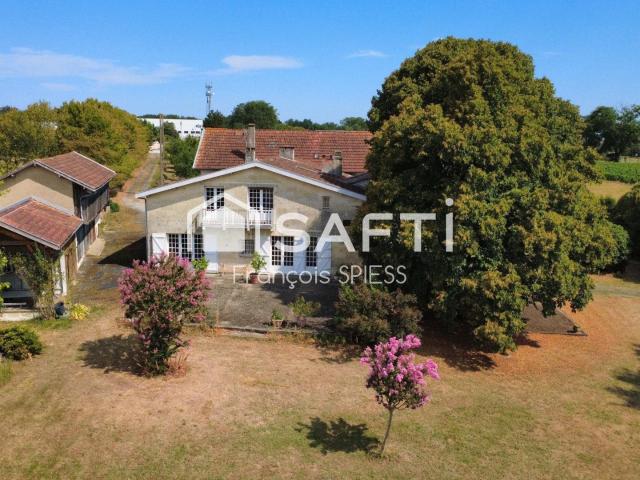 Domaine d'un hectare à 20 minutes de Bordeaux 327m² Pompignac