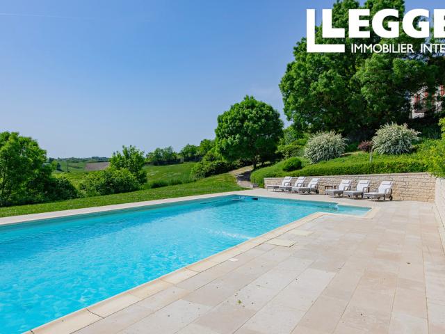 Domaine d’exception: manoir 6 ch, gîte 5 ch et maison à rénover sur 7+ ha près de Cazes Mondenard
