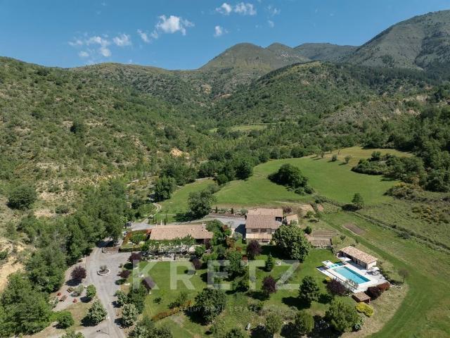 Domaine d’exception de plus de 280 hectares – Haute Provence. 700m² Digne les Bains