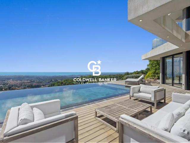 Domaine d'Azur: Modernité neuve surplombant la méditéranée 350m² Vence