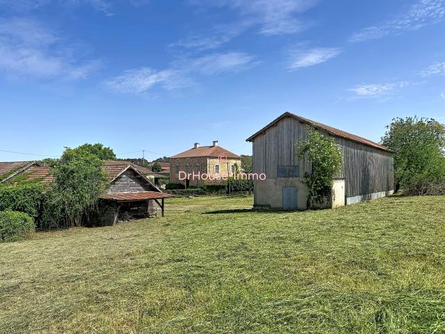 Domaine touristique exploitable et fort potentiel de développement 3 ha proche Bonaguil