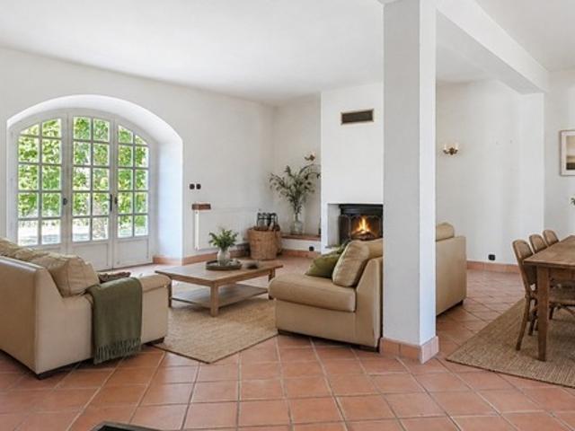 Domaine de caractère de 304 m² sur plus de 60 hectares d’un seul tenant – Entre nature, élégance et art de vivre