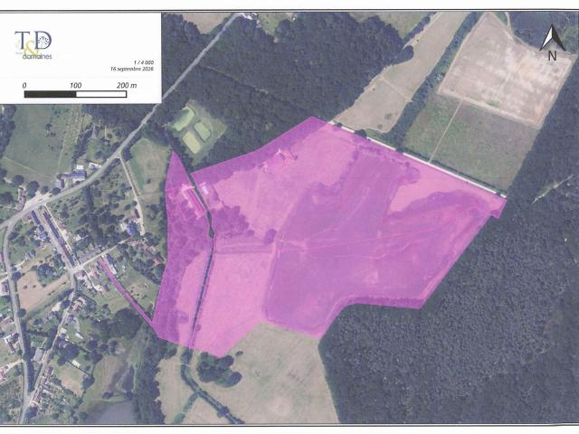 Domaine de caractère de près de 19 hectares avec étang Ancie. 535m² Vendoeuvres