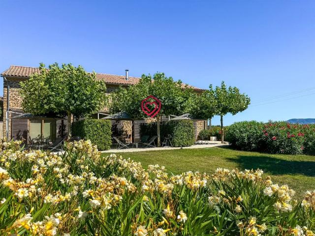 Domaine de Prestige avec Gîtes et Vignoble dans le Minervois 296m² Rieux Minervois