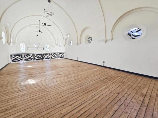 Domaine de réception de charme avec piscine