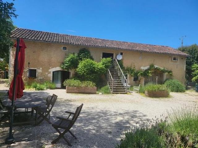 DOMAINE DE TROIS BATISSES