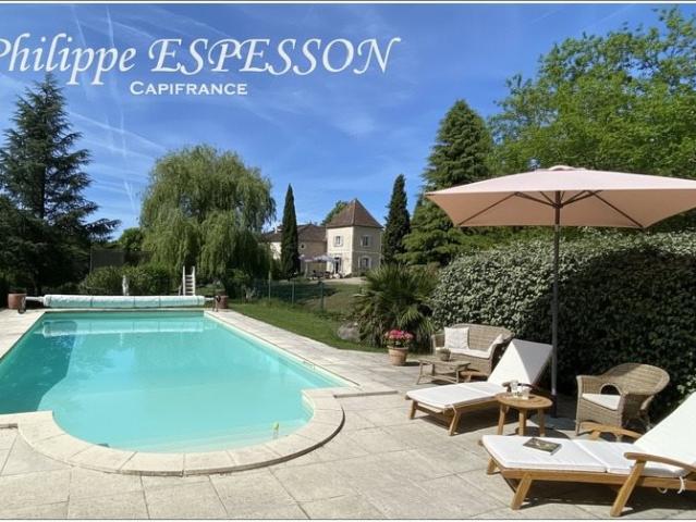 Domaine D'exception Avec Piscine Sur Un Parc De 8 Hectares A. 260m² Saint Martin Petit