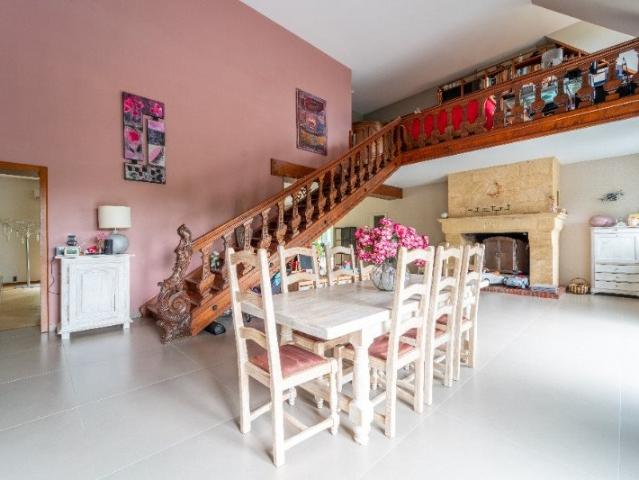 Domaine d'exception Bocage Avesnois 612m² Bérelles