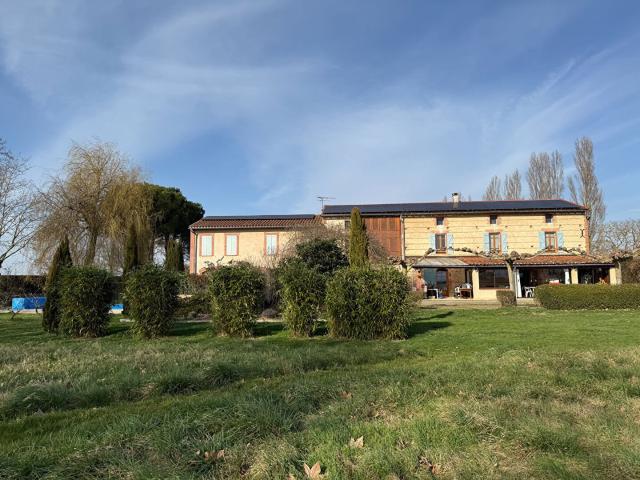 Domaine d'exception entre nature, confort et potentiel d'acc. 530m² Mazères