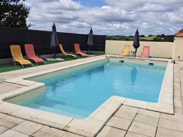 DOMAINE PRIVÉ ? 3 GÎTES AVEC PISCINES PRIVÉES + FO