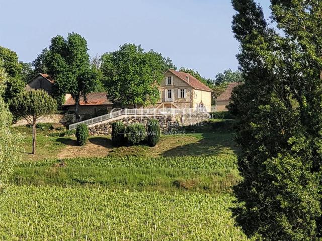 Domaine viticole à vendre satellite de Saint Émilion, envi. 170m² Saint Emilion