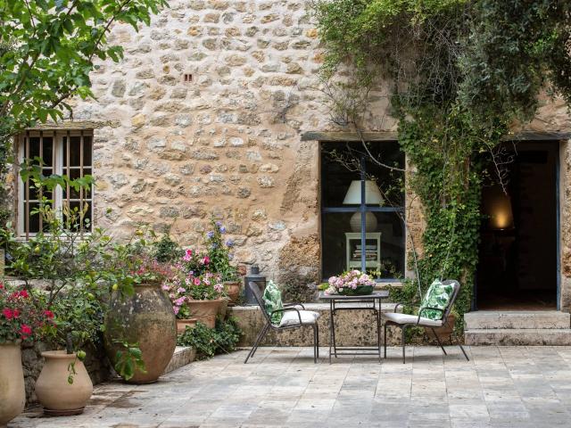 Maison Bergerie en pierre authenticité et séduction Lorgue. 300m² Lorgues