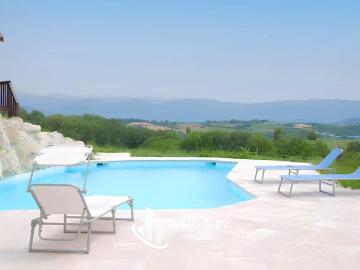 Domaine 25 hectares Montmiral