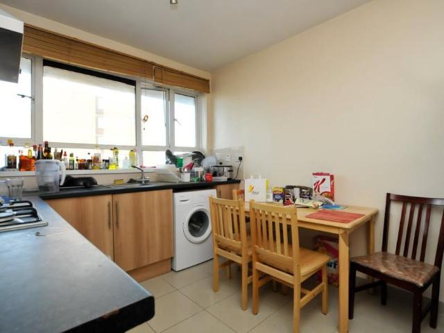 Dombey Street, Holborn 3 bed flat to rent £3,900 pcm £900 pw