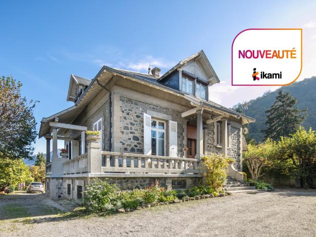 DOMÈNE 38420 Demeure d'exception classée au cœur d'un parc. 218m² Domène