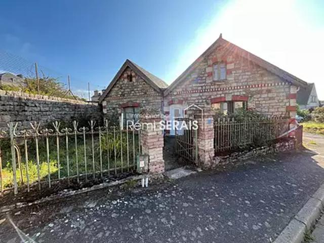 Domfront en Poiraie 61700 Achat / Vente maison 3 pièces t3 au dernier étage