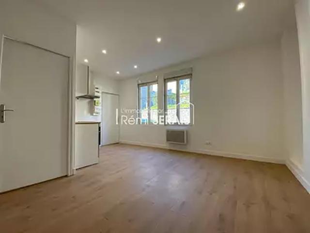 Domfront en Poiraie 61700 Location appartement 1 pièce t1 cave