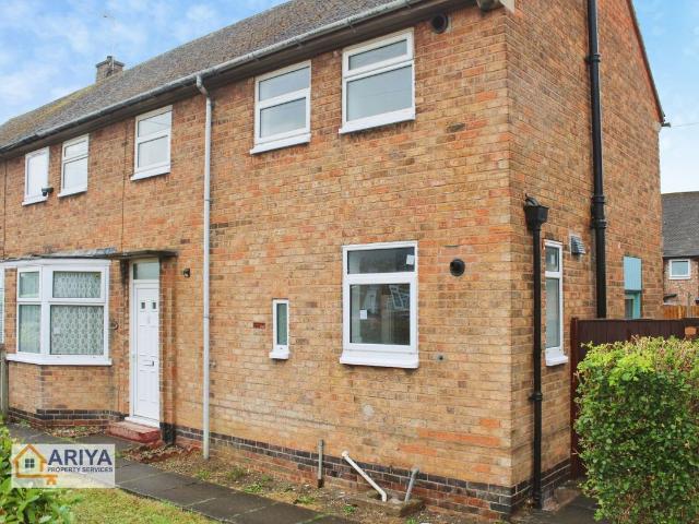 Dominion Road, New Parks, Leicester LE3, 3 bed semi detached house to rent, £1,195 pcm | PrimeLocation