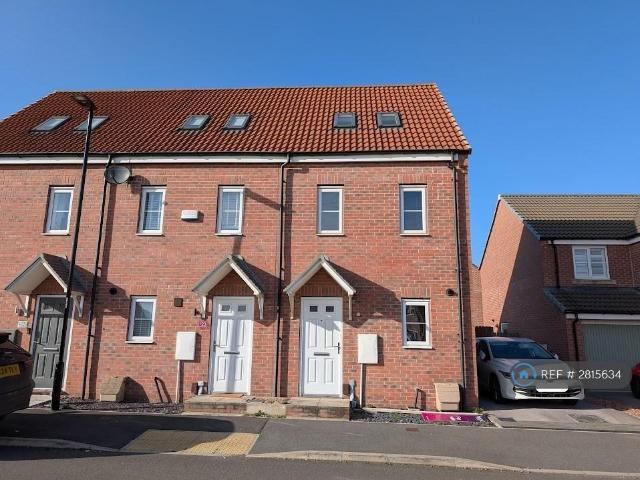 Dominion Road, Doncaster, DN5 3 bed semi detached house to rent £1,150 pcm £265 pw