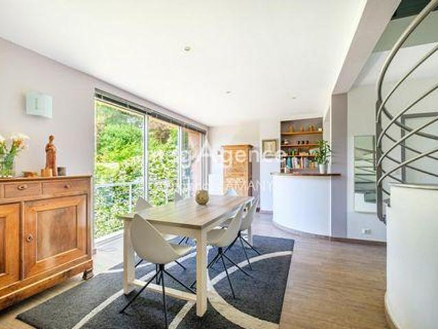 4 chambres, Dommartin Rhône 69380 103068027