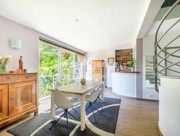 4 chambres, Dommartin Rhône 69380 103068027