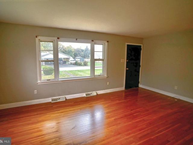 Don't miss out on the opportunity to own this wonderful property