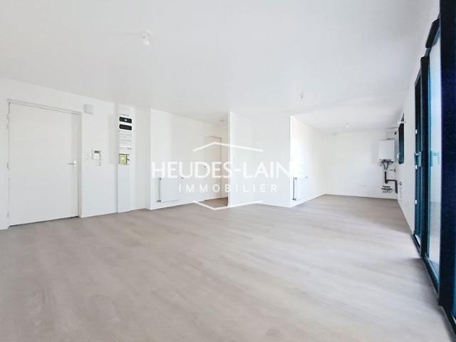 DONVILLE LES BAINS Appartement en rez de chaussée à vendre 50350