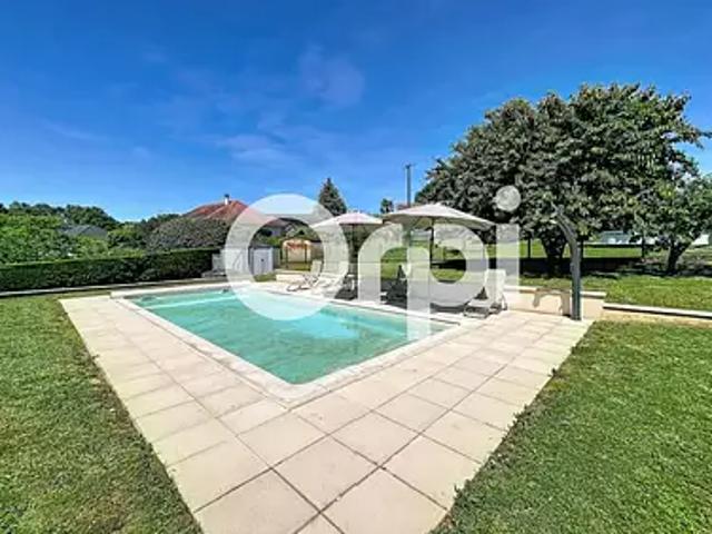 Donzenac 19270 Achat / Vente maison 6 pièces t6 piscine jardin
